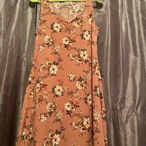 Wallflower brand pink floral mini dress. Size large. Never worn!